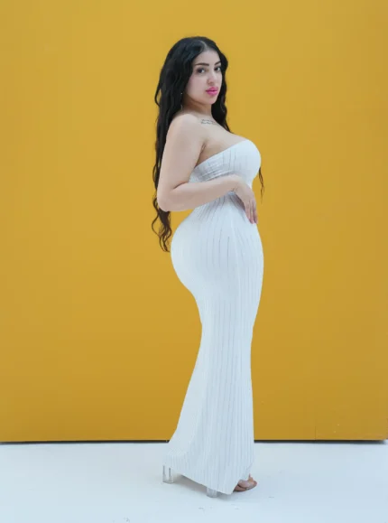 Long strapless dress with straight stone lines