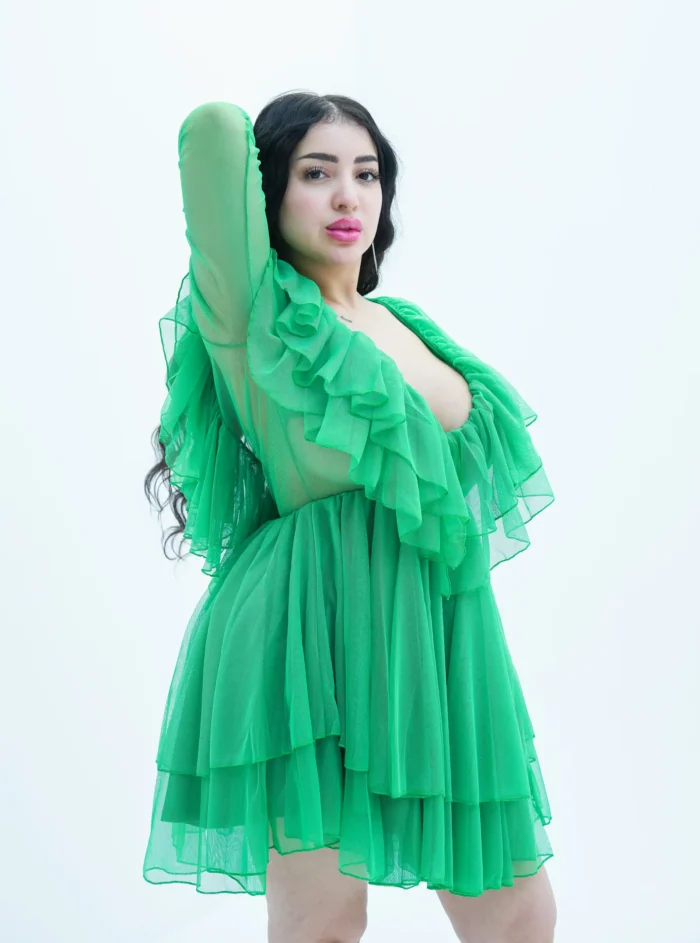 Short tulle dress with open neckline - Image 8